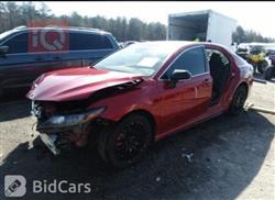 تۆیۆتا کامری